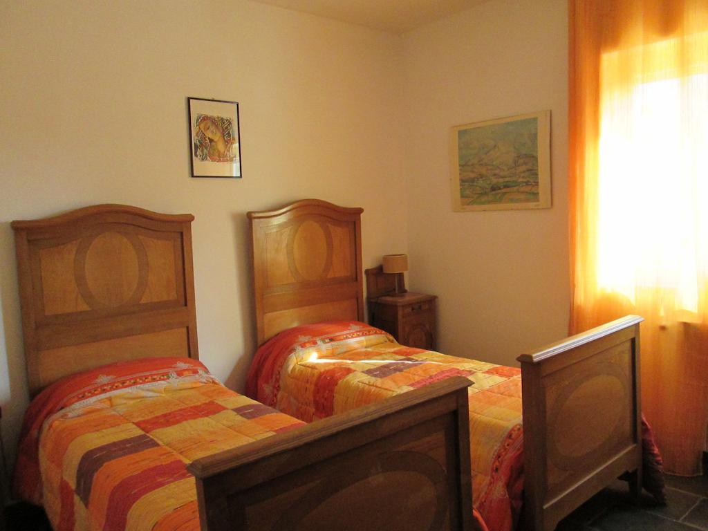 Il Giardino Dei Ciliegi - Turi Bed and Breakfast Habitación foto